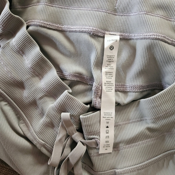 lululemon athletica Gray Track Pants - Picture 5 of 6